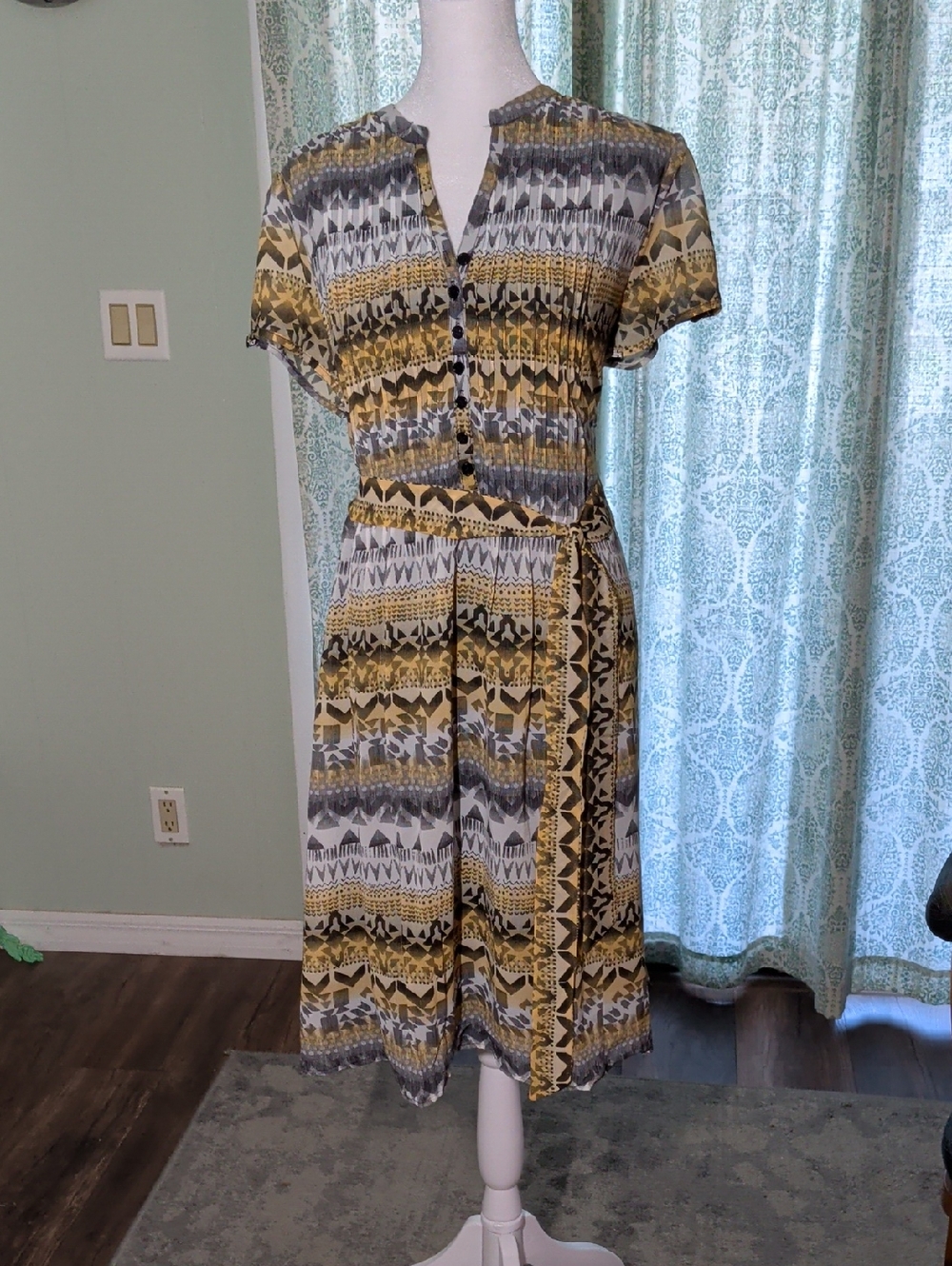 Robert Louis Mustard and Gray Short Sleeve Midi Dress